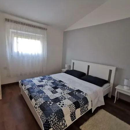 Apartman Lorna Turanj Extérieur photo